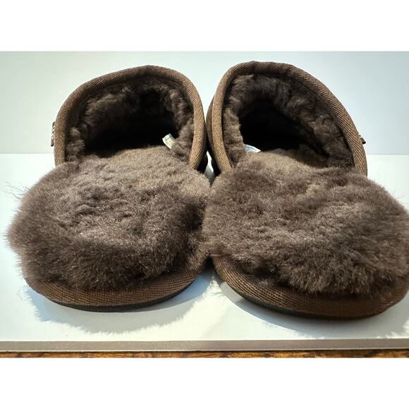 UGG Men’s Suede Shearling Slippers Size 10 Brown Cozy House Shoes NWOB main image 5